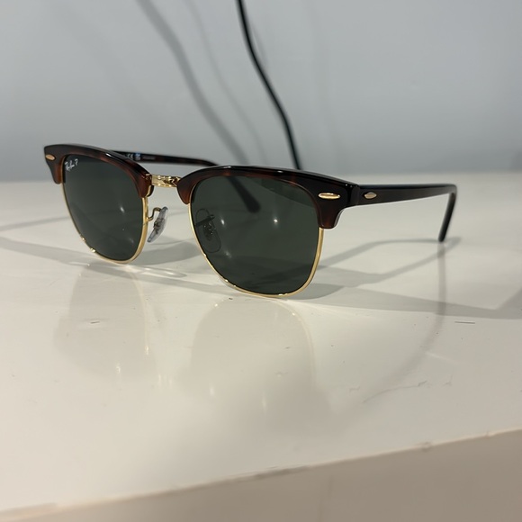 Ray-Ban sunglasses - Picture 3 of 4